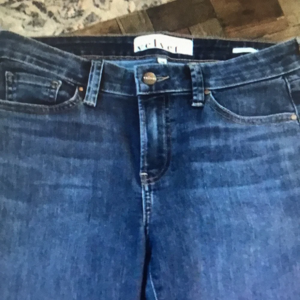 Blue jeans - Picture 2 of 4